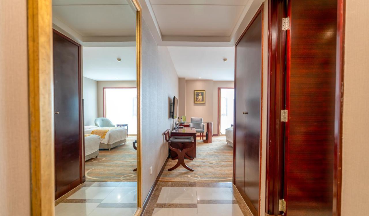 Yantai Meiya International Aparthotel Екстериор снимка